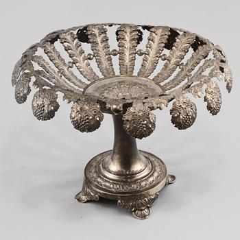 GALLERSKÅL, silver, Gustaf Möllenborg, Stockholm, 1835. Vikt 565 gram.