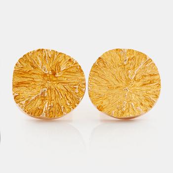 439. A pair of 14K gold Lapponia cufflinks.