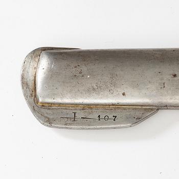 Saber, Swedish, 1831 artillery pattern, with scabbard.