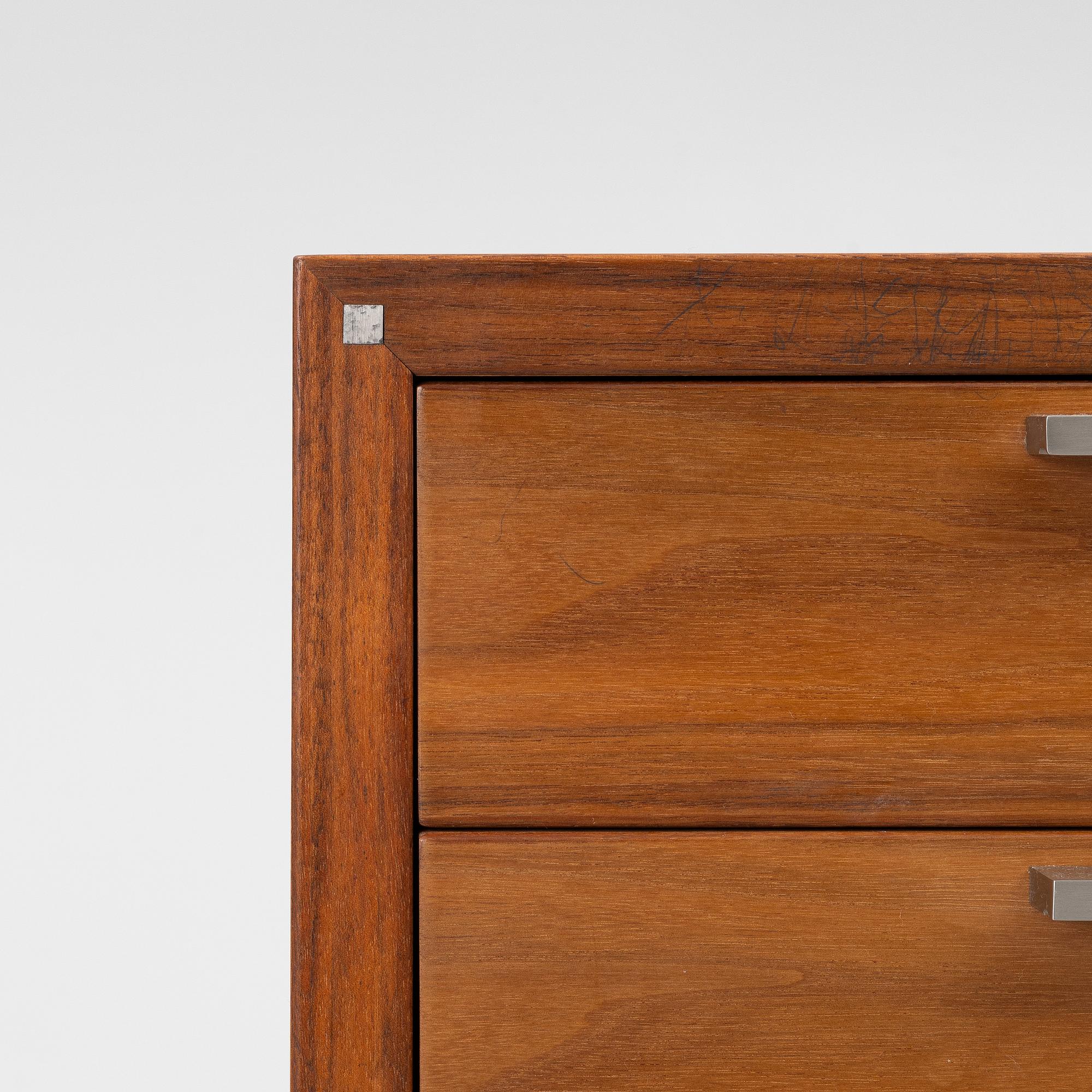 Nissen & Gehl, a chest of drawers, Naver Collection.