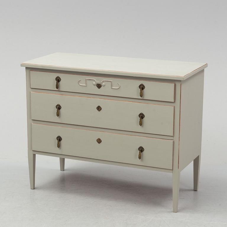 A painted chest of drawers, 1920's/30's.