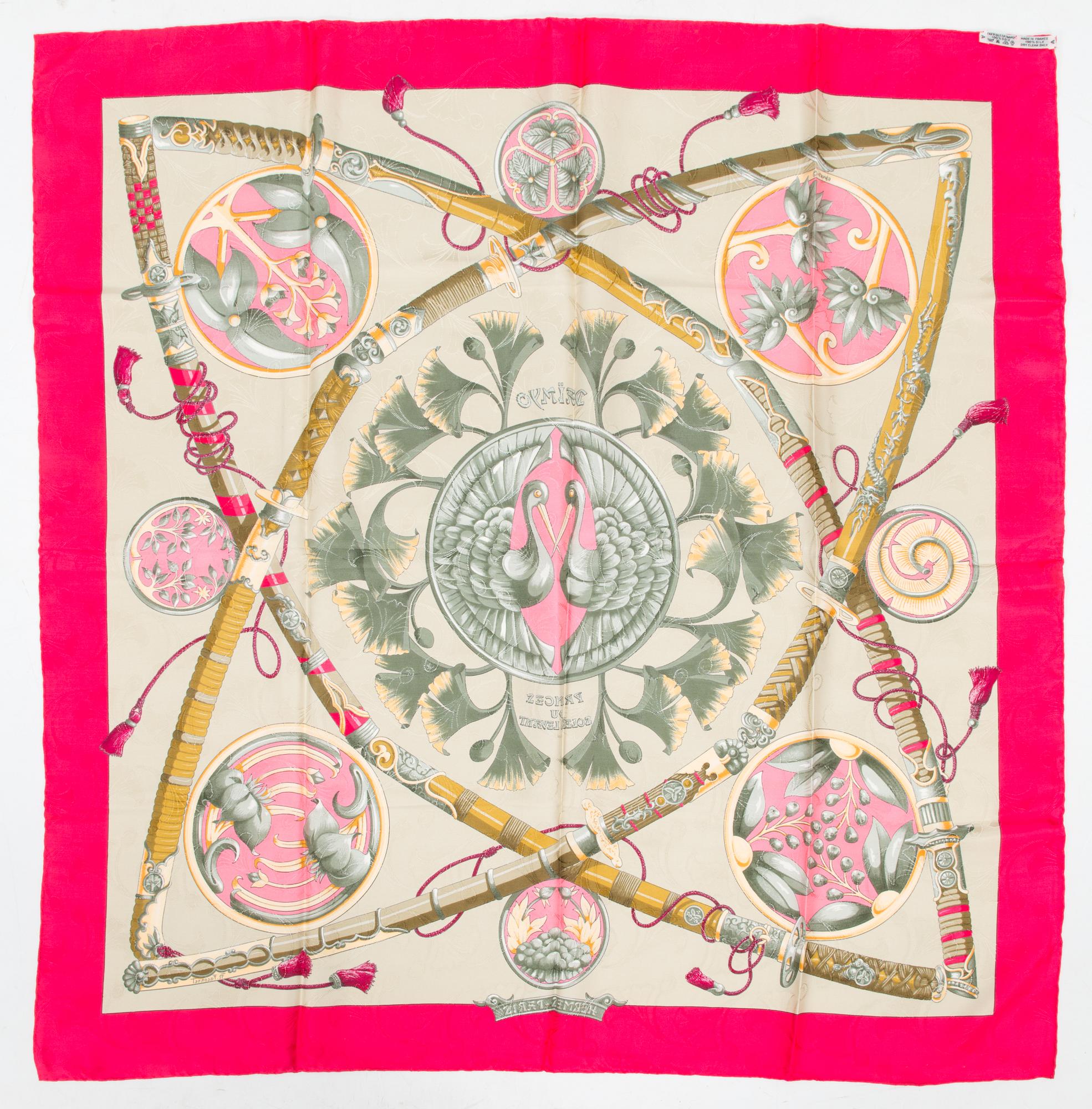 Hermès, huivi, "Daimyo Princes Du Soleil Levant".