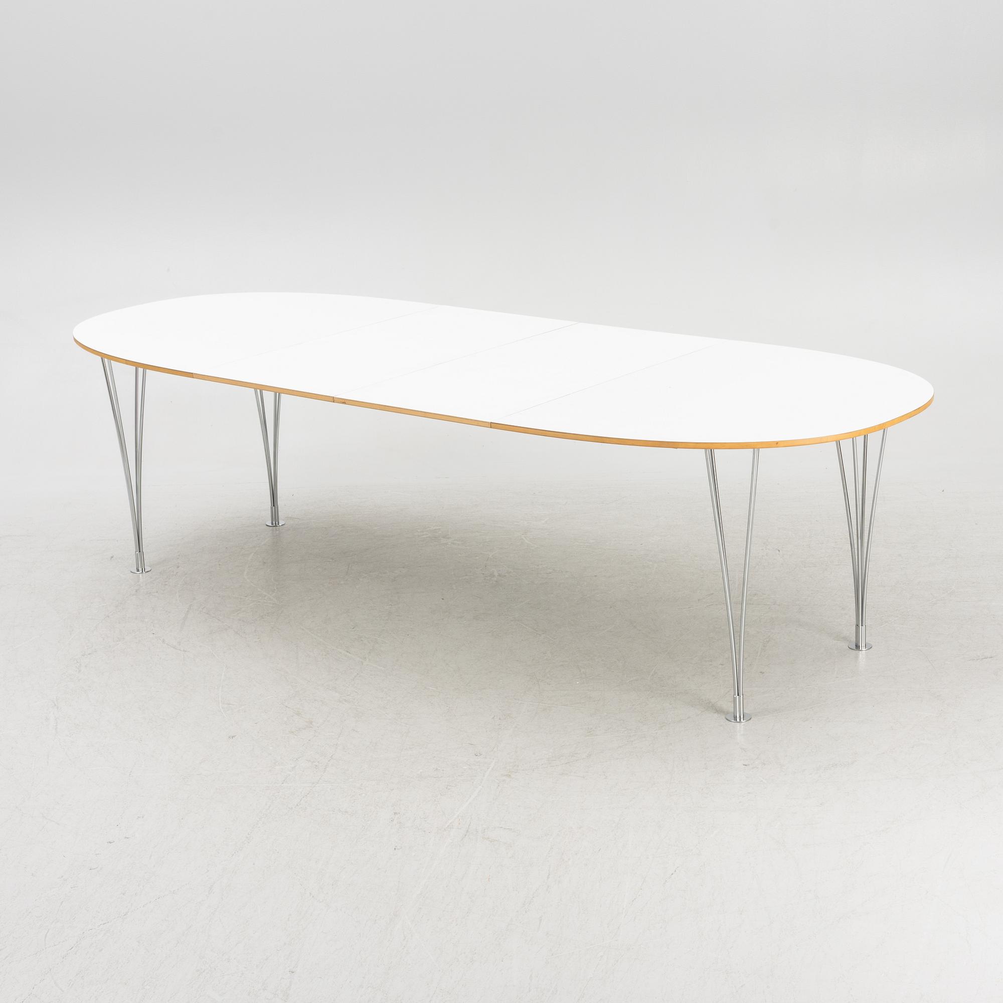 Bruno Mathsson & Piet Hein, matbord, "Superellips", Bruno Mathsson International, 2004.