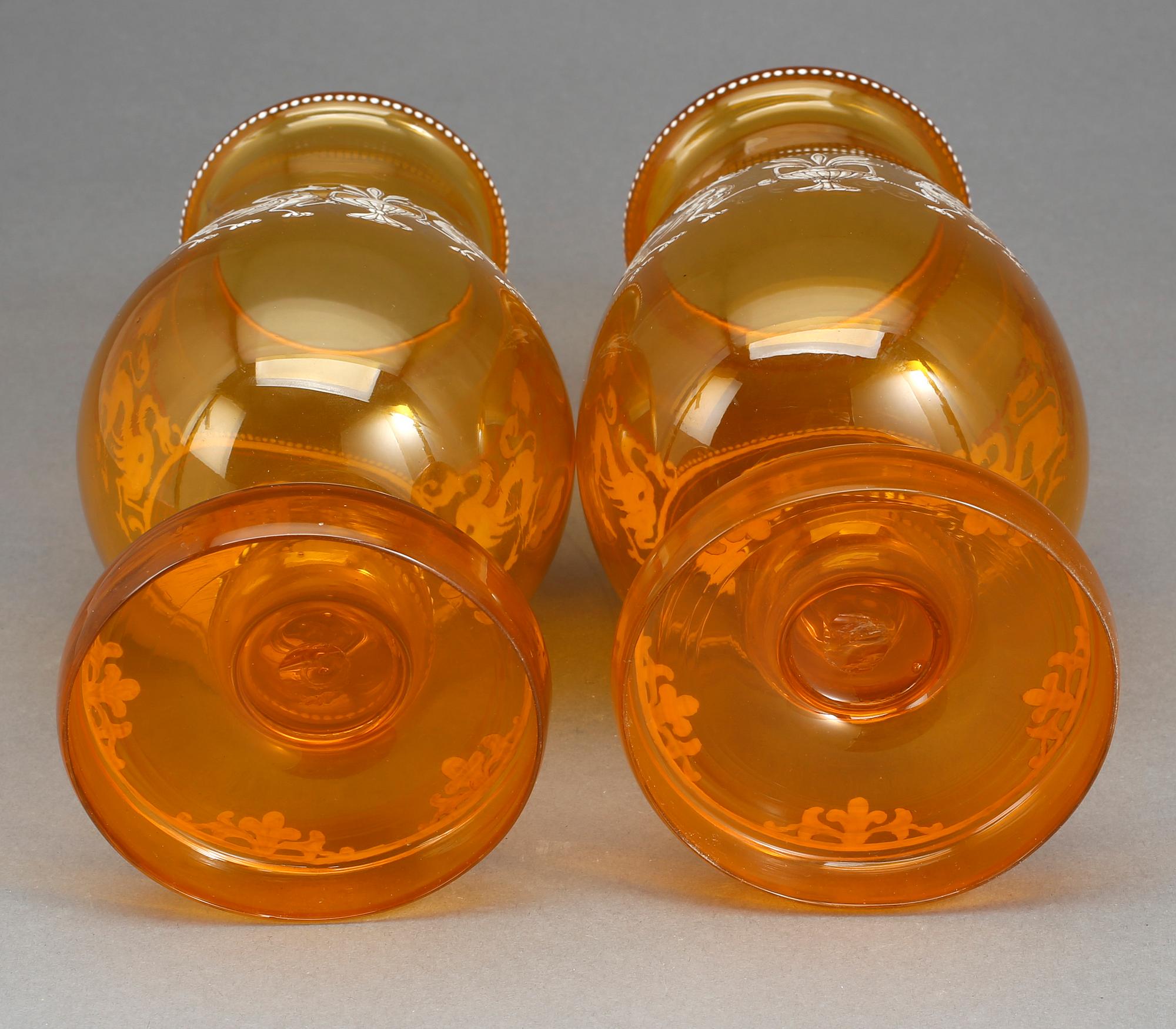 VASER, ett par, glas, sent 1800-tal.