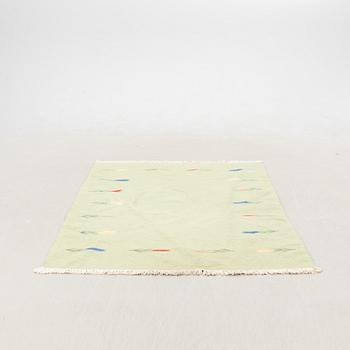 Matta rölakan ca 225x160 cm.