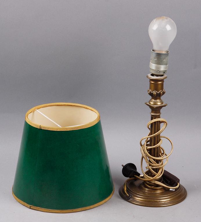 BORDSARMATUR, mässing. Gustaviansk stil, 1900-tal.