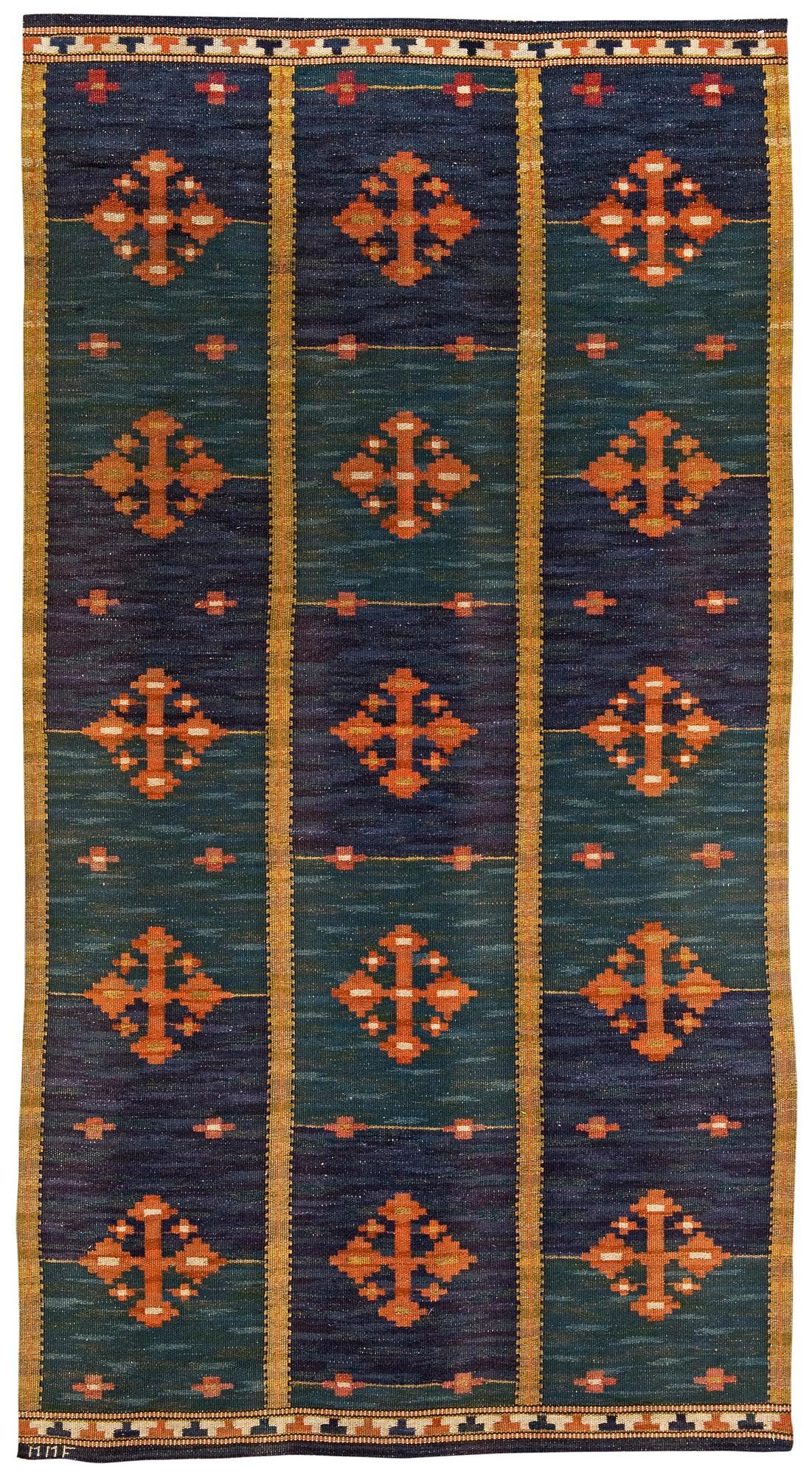 DRAPERI. "Blått Draperi". 223 x 119 cm. Rölakan och gobelängteknik. Signerat MMF (Märta Måås-Fjetterström).