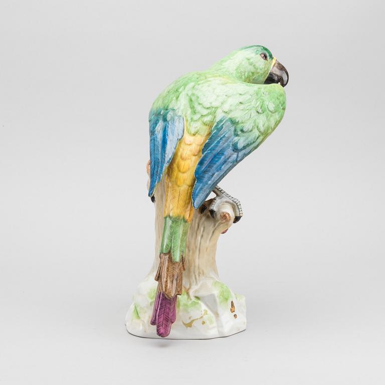 A DRESDEN PORCELAIN FIGURINE.
