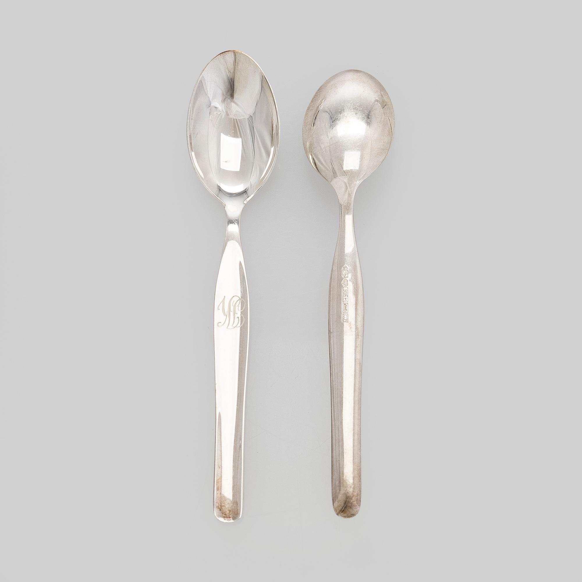 Tapio Wirkkala, A set of 24 silver spoons 'Tapio', Kultakeskus Hämeenlinna.