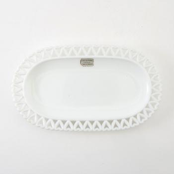 Gunnar Ander, service about 20 dlr Lindshammar glassworks opal glass mid-20th century.