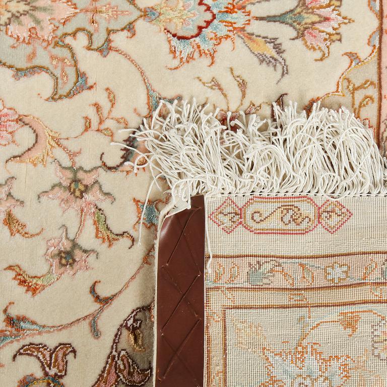 MATTA, Ghomtyp, silkesinslag, 160 x 100 cm, sent 1900-tal.