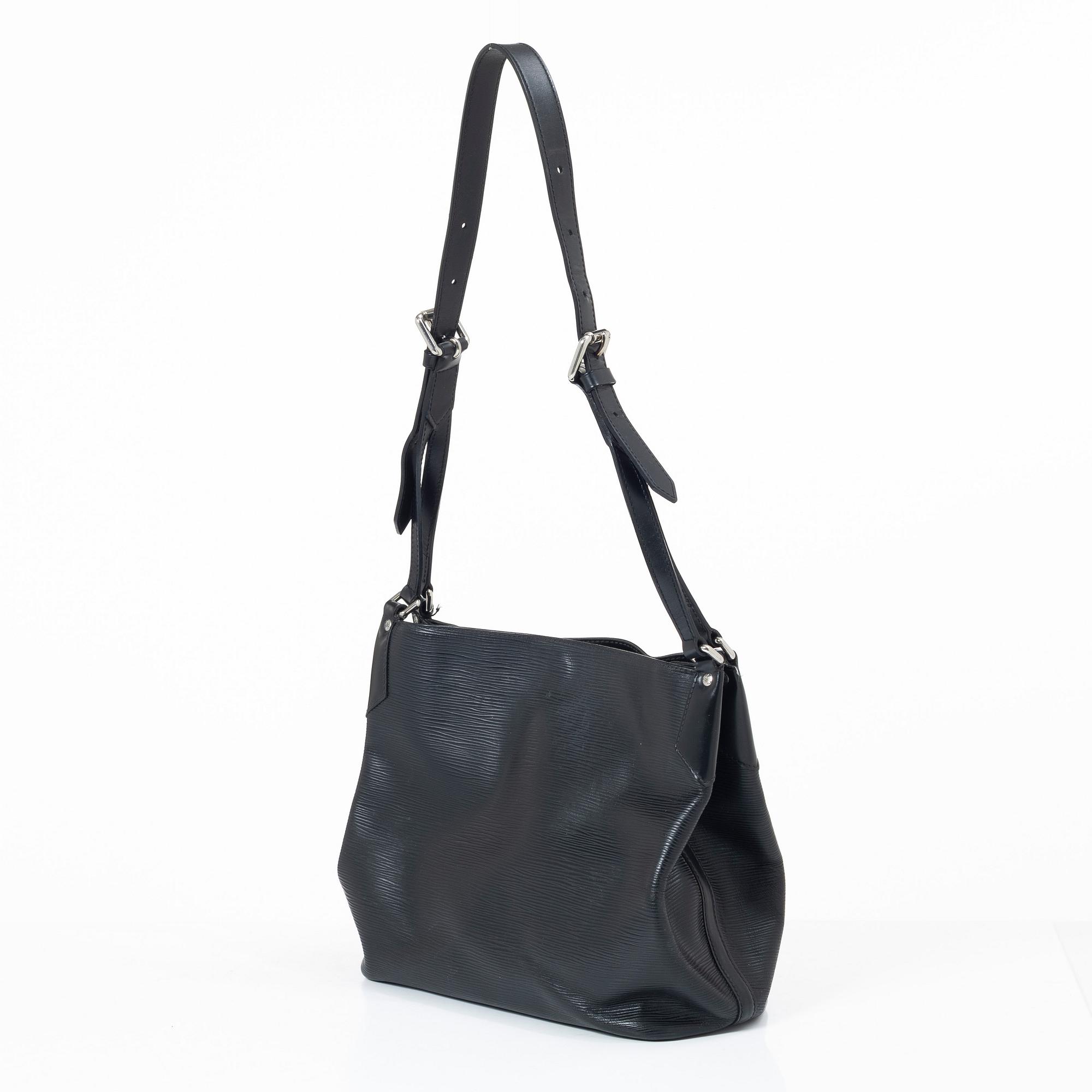 Louis Vuitton, Bag, "Mandara MM".