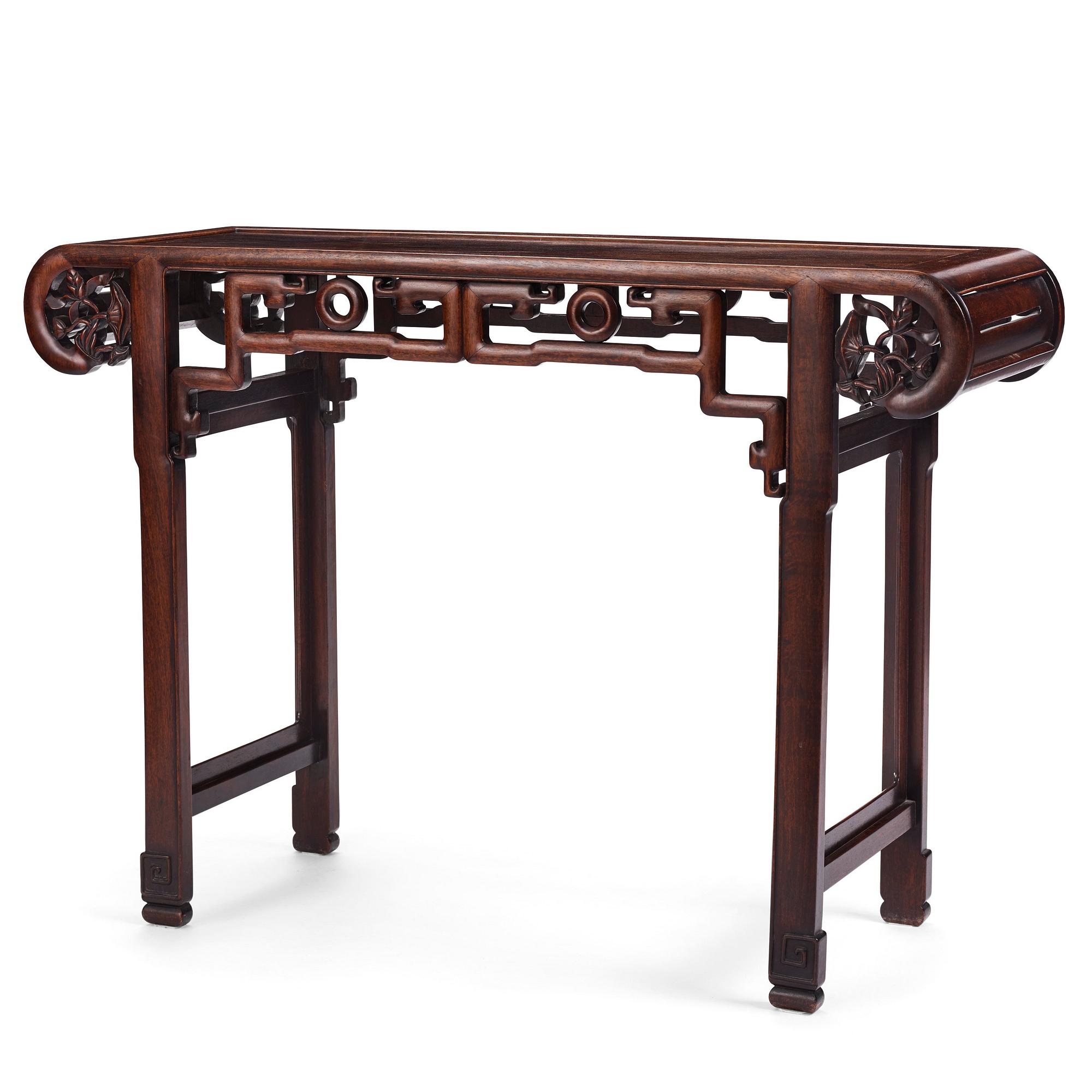 Altarbord, hardwood. Sen Qingdynasti.