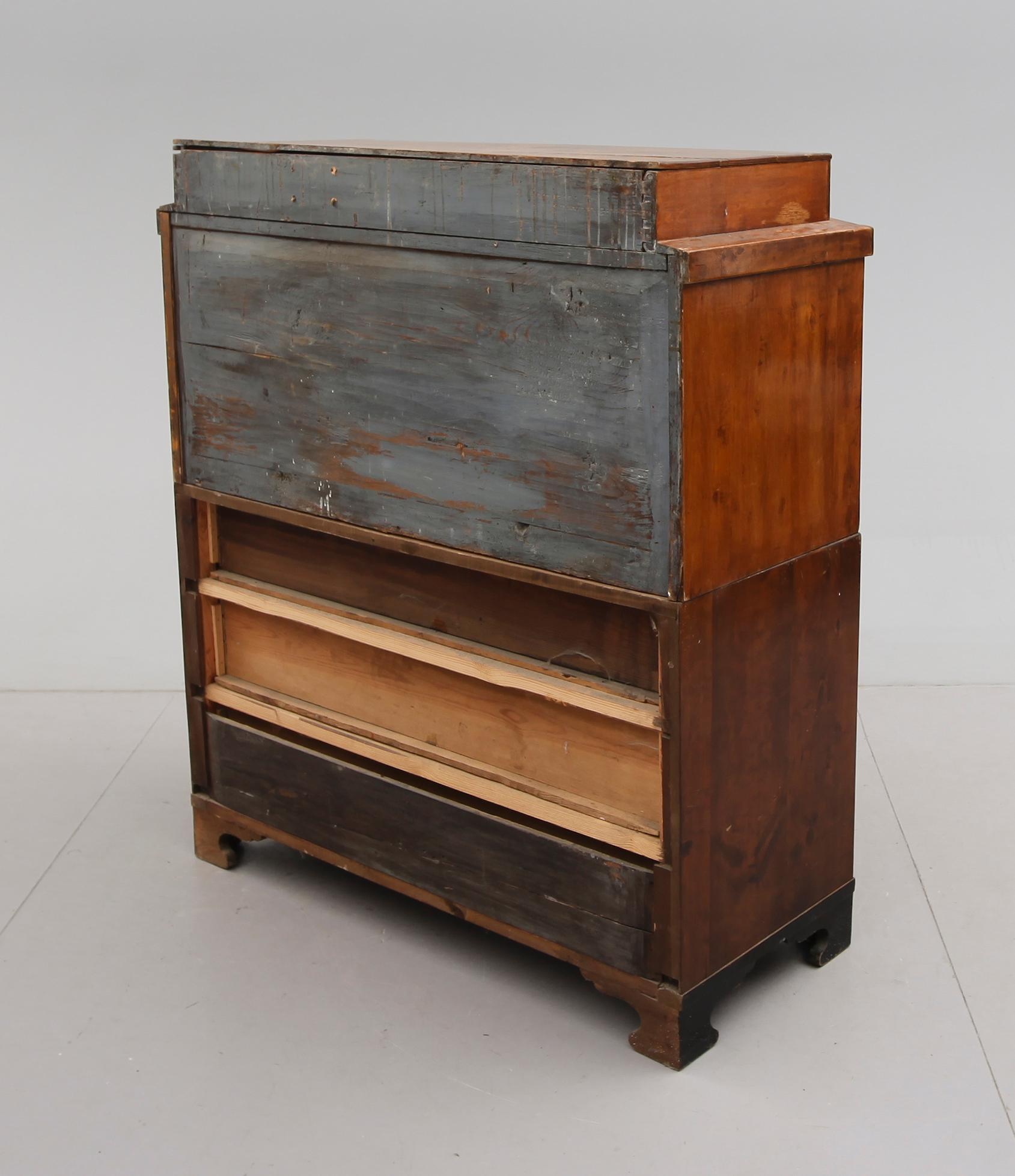 CHIFFONJÉ, Karl Johan, 1800-talets mitt.