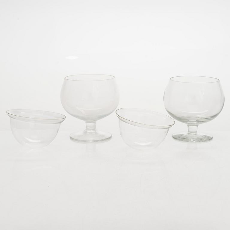 Saara Hopea, a set of 8 caviar bowls, model 1331, Nuutajärvi Notsjö. Designed in 1953.