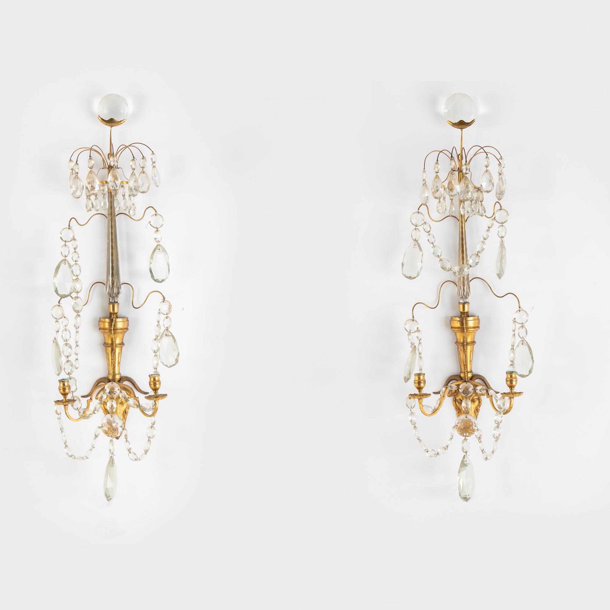 Vägglystrar, ett par, gustaviansk stil, 1800-tal.