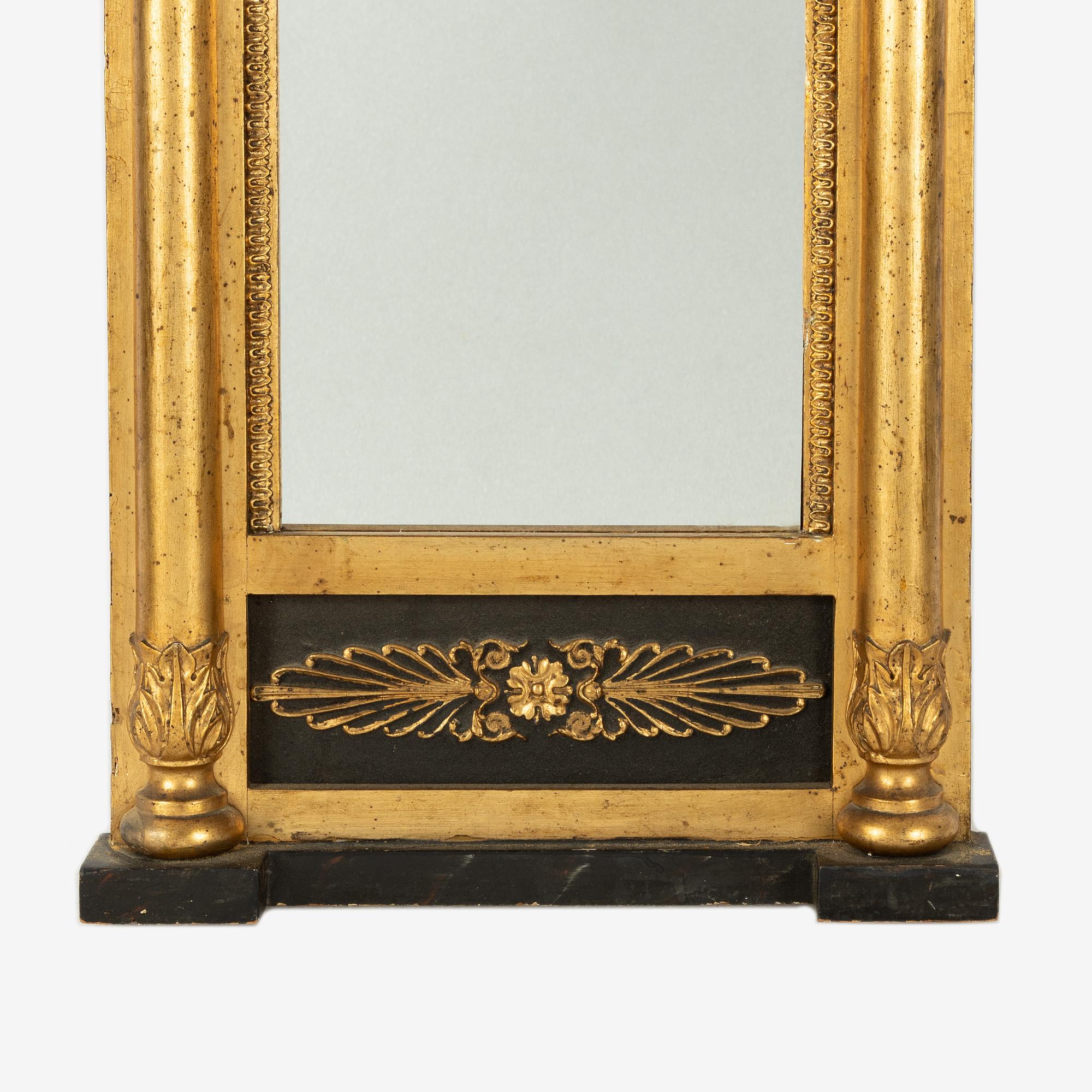 Spegel, empire, 1800-talets första hälft.