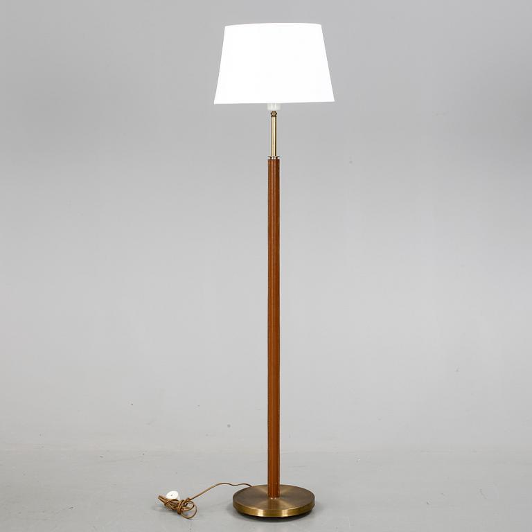 GOLVLAMPA, 1900-talets andra hälft, Sverige.