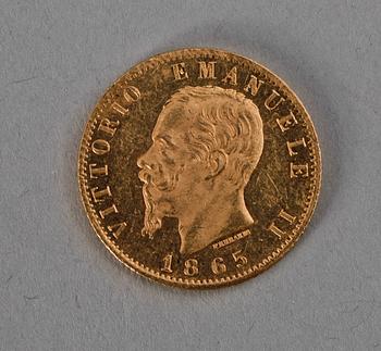 MYNT, 2 st, guld 21K, 20 Lire Vittorio Emanuelle II, Italien 1863 resp 1865. Totalvikt ca 13 gram.