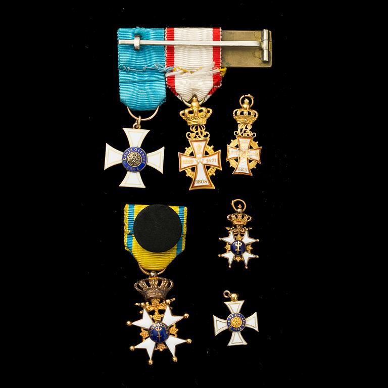 MINIATYRER, Kungliga Dannebrogsorden, svärdsorden samt Kronenorden.