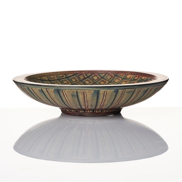 Wilhelm Kåge, a Farsta stoneware bowl, Gustavsberg Studio 1946.
