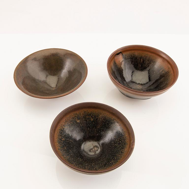 Bowls 3 pcs temmoku, Song Dynasty (960-1279) stoneware.