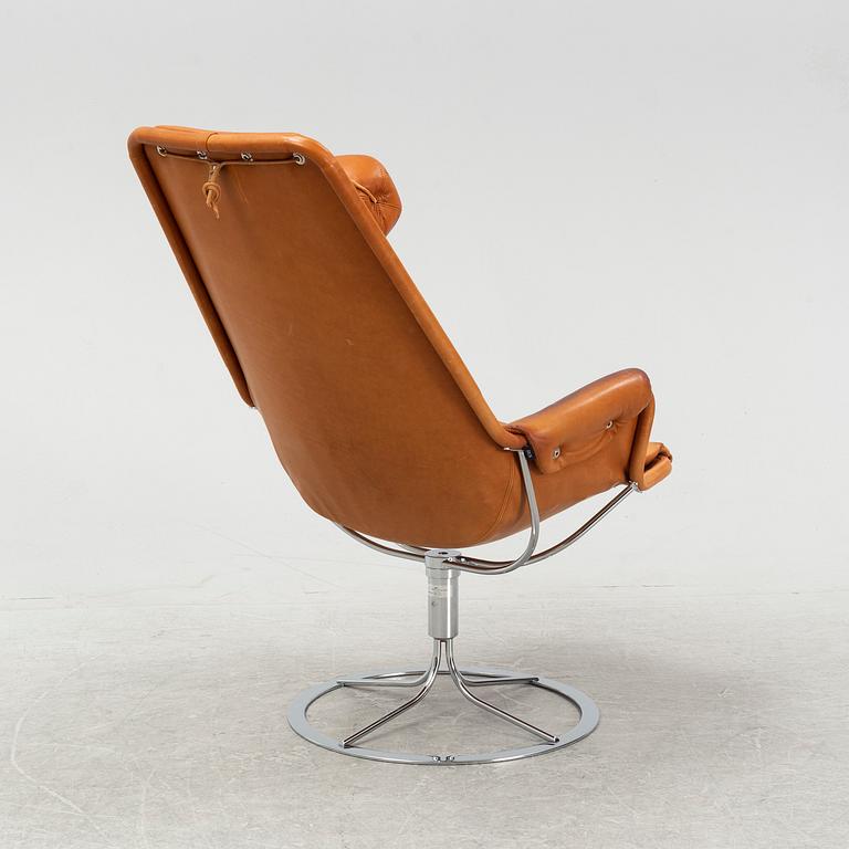 A 'Jeston Swivel easy chair by Bruno Mathsson for Dux, designed 1969.
