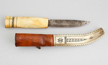 SAMEKNIV, läder och ben, 1900-talets första hälft.