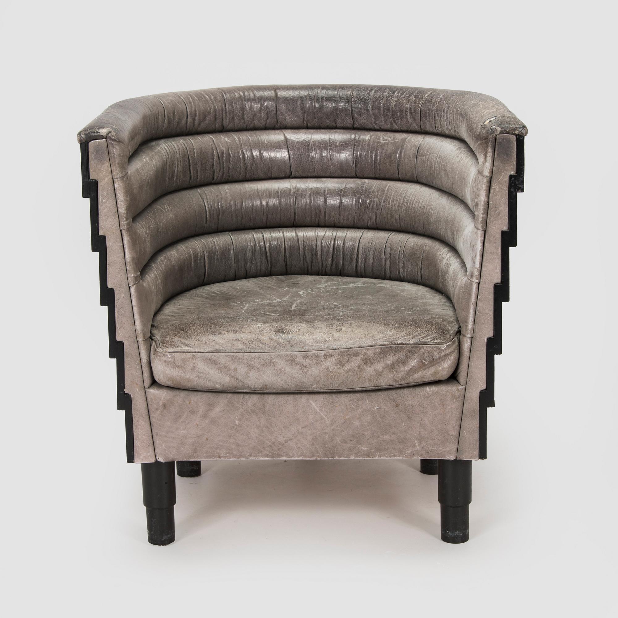 Antti Evävaara, Nojatuoli, "Nest", Studio Antti E, Martela 1980-luku.