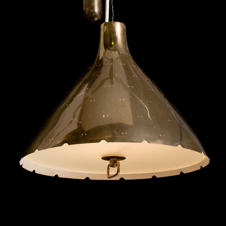 Paavo Tynell, A mid-20th century 'A 1982' pendant light for Taito. Finland.