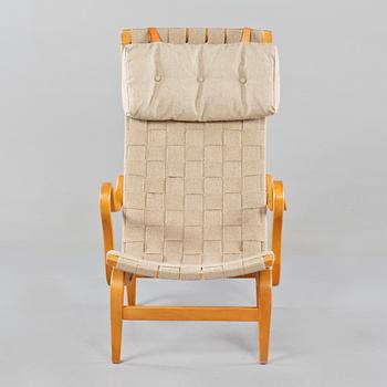 FÅTÖLJ, "Penilla", Bruno Mathsson, Värnamo, 1900-talets andra hälft.