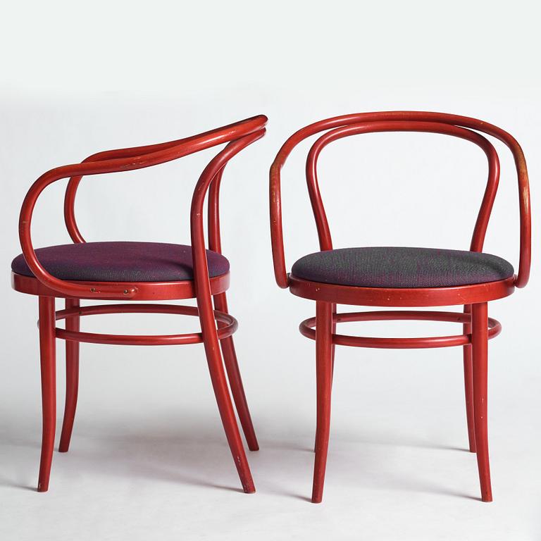 Jan Bocan, bord och 4 stolar, för Tjeckoslovakiska ambassaden i Stockholm 1972, tillverkat av Thonet.