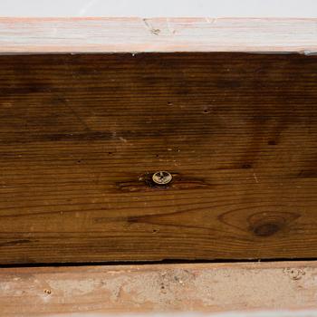 BYRÅ / SÄNG, 1800-talets första hälft.