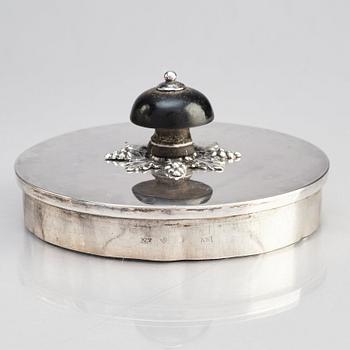 A Swedish early 19th century silver tea-pot, mark of Adolf Zethelius, Stockholm 1819.