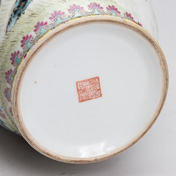 KRUKA, Kina, 1900-talets första hälft.