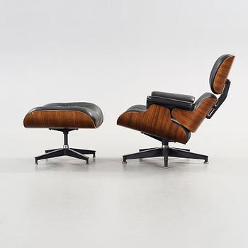 CHARLES & RAY EAMES, "Lounge chair with ottoman", Herman Miller.