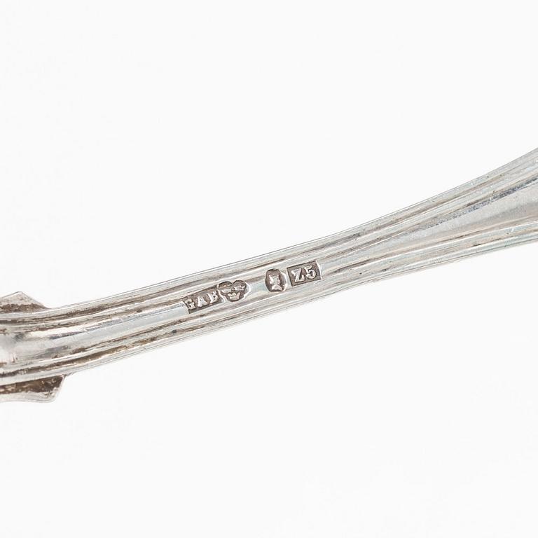 27 pieces of silver flat ware, similar 'Shell' models, including Gustaf Mööenborg, Stockholm, Swedn, 1848-52.