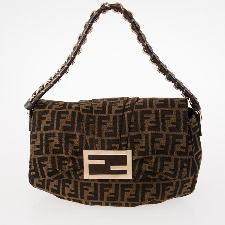 FENDI, "Mia Flap Bag", VÄSKA.