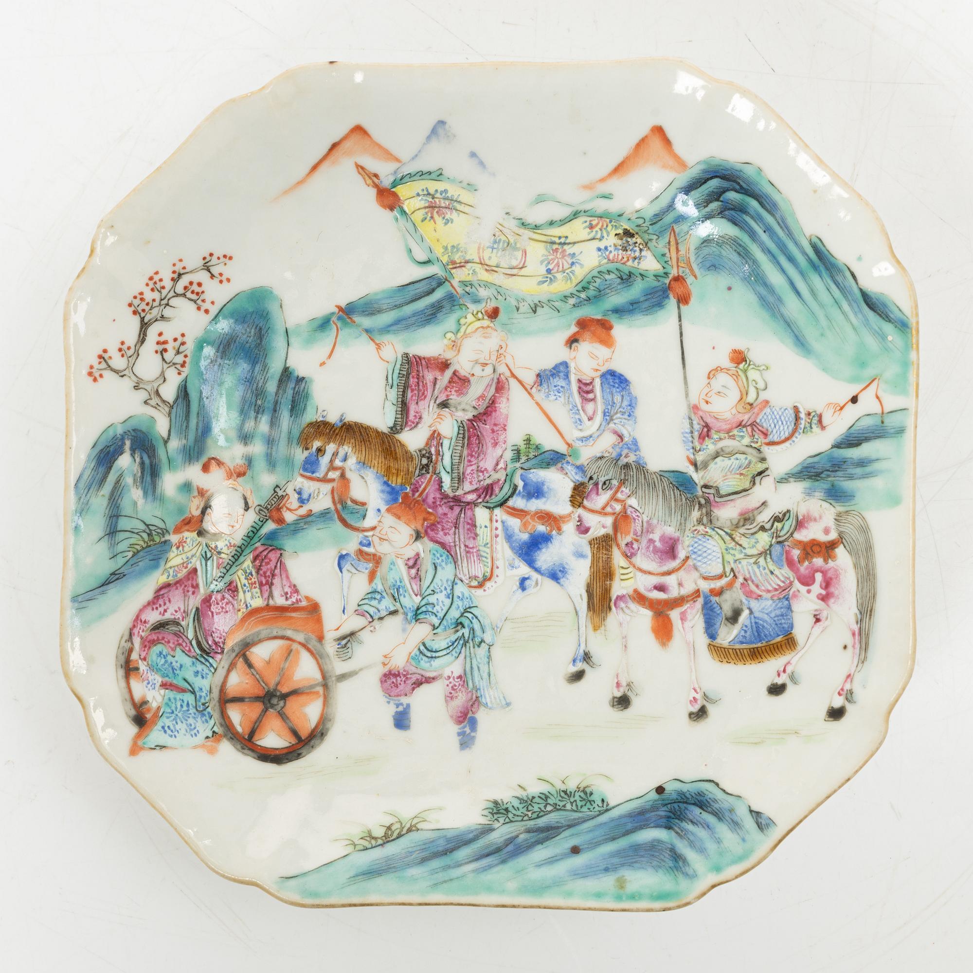 Fat samt vas, porslin. Qingdynastin, 1700/1800-tal.