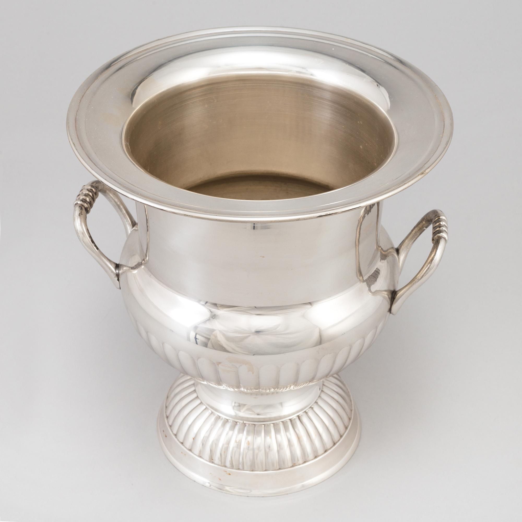 A silver plated champagne cooler, Scandia silver.