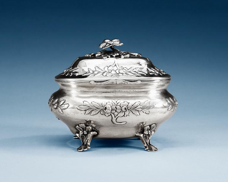 A SWEDISH SILVER SUGAR-CASKET, Makers mark of Anders Schotte, Uddevalla 1781.