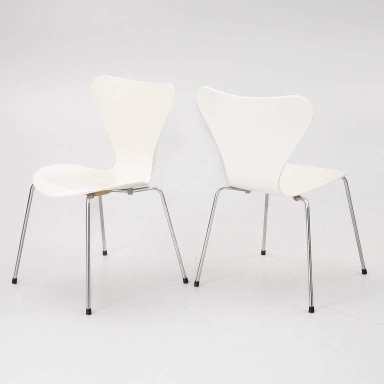 Arne Jacobsen, Stolar, 4 st, "Sjuan", Fritz Hansen, Danmark.