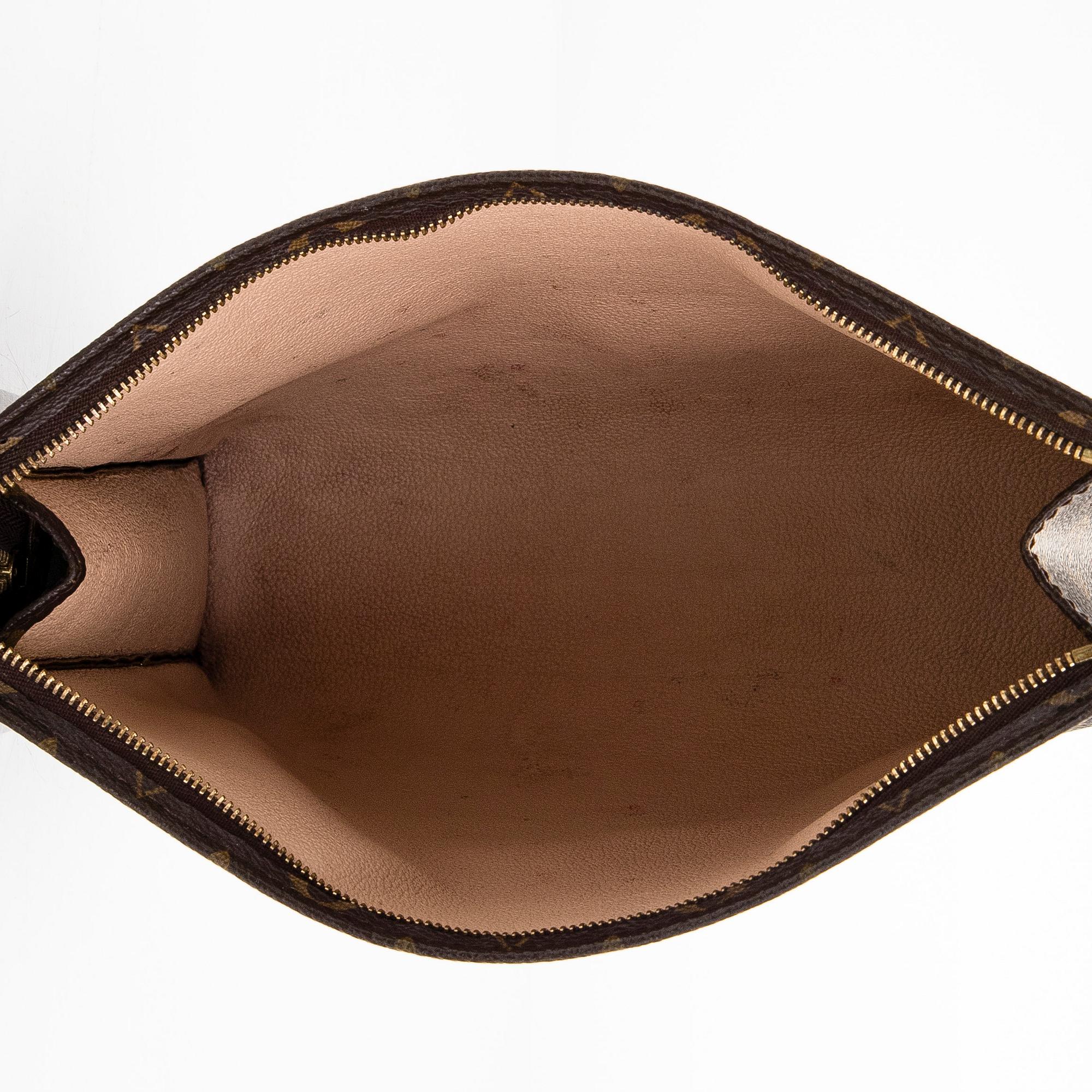 Louis Vuitton, toilettilaukku, "Toiletry Pouch 26", vintage.