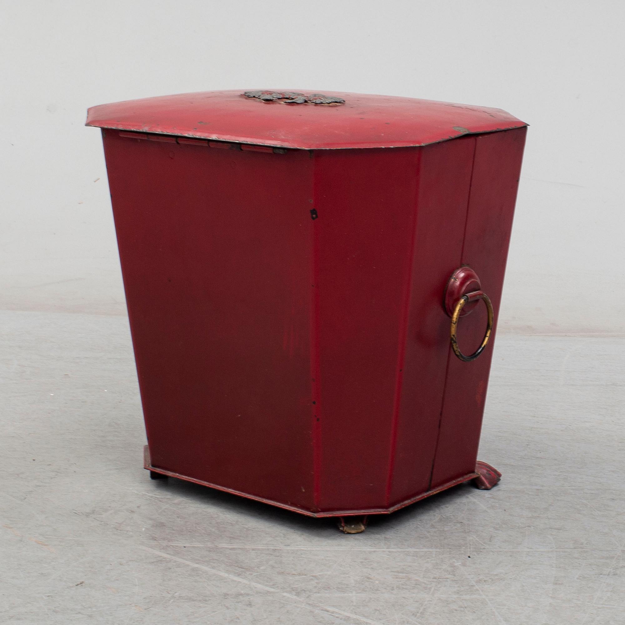 COAL BOX, late 19th / early 20th century.