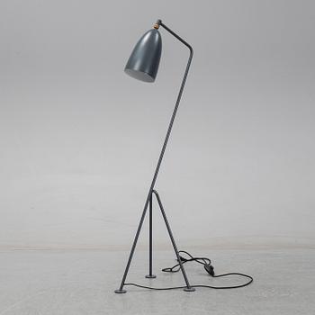 Greta Magnusson Grossman, golvlampa, "Grasshopper", GUBI, 2000-tal.