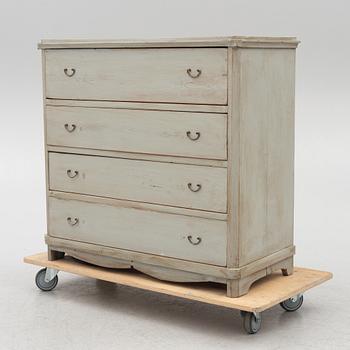 Chest of drawers, 19th century.