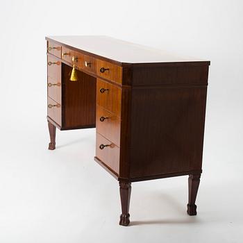 SIDEBOARD / SKRIVBORD, 1900-talets mitt.