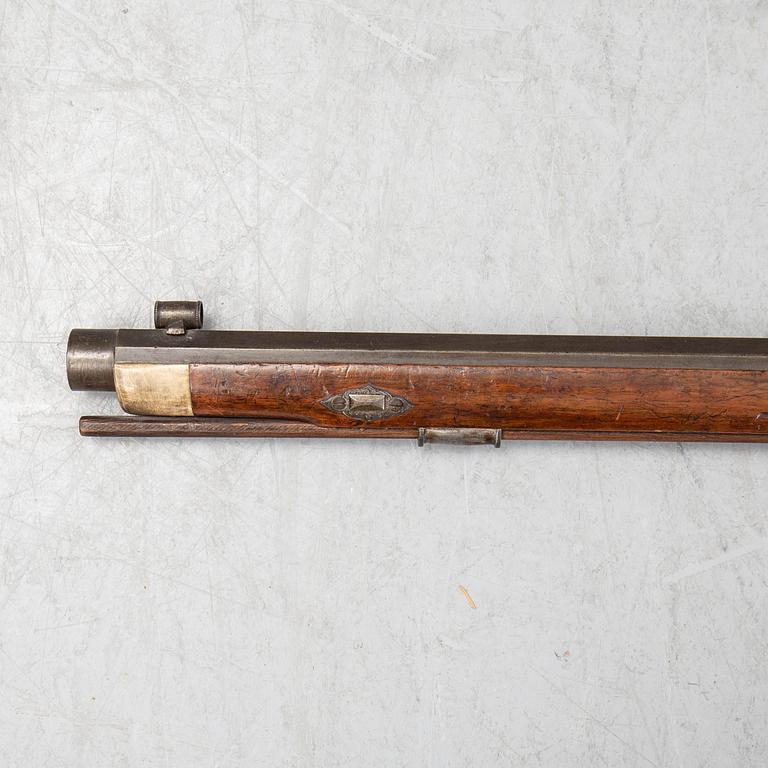 A pecussion rifle by John Donaghy, Amsterdam (1820-50).