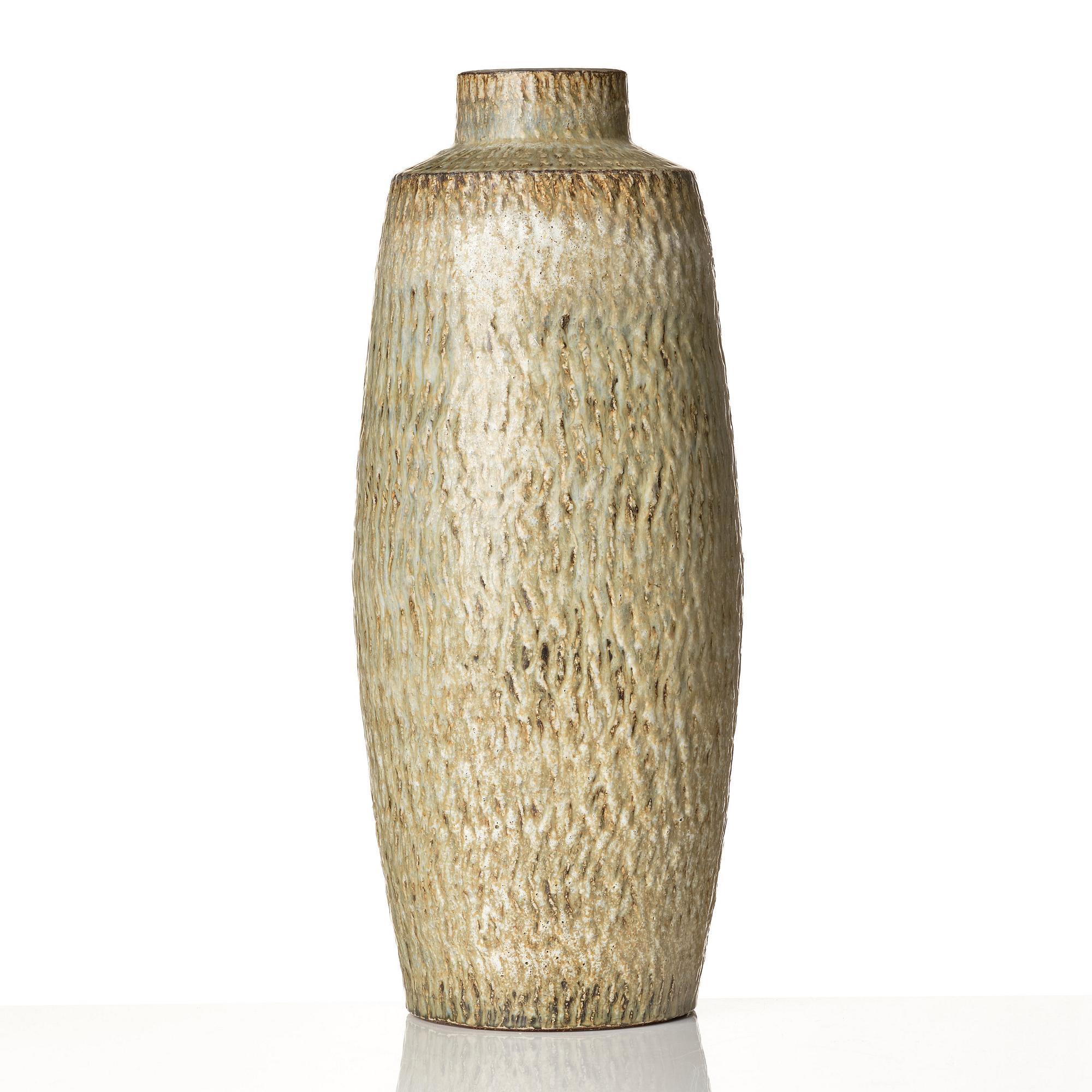 Gunnar Nylund, a unique massive stoneware vase, Rörstrand, Sweden 1960s.