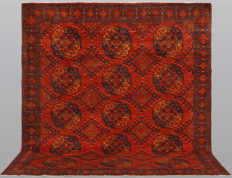 An Afghan carpet, ca 285 x 253 cm.